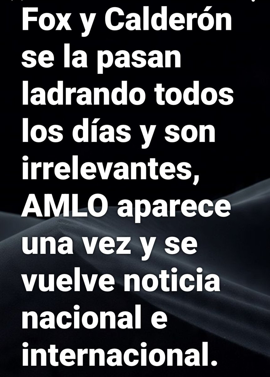 jaime11chavez's tweet photo. @LaishaWilkins @FelipeCalderon 😅😅 https://t.co/qvLNAPoBEA
