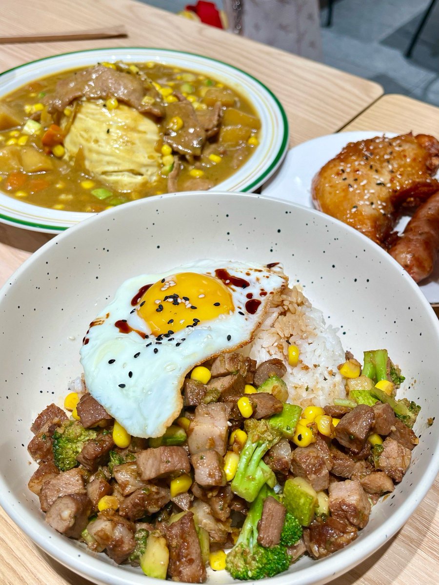 AuroraBranvc's tweet photo. Ahora cocino mis comidas en casa casi todos los días, no salgo más para pedir comida rápida y ahorro mucho dinero.， https://t.co/hHHHXiHgk6
