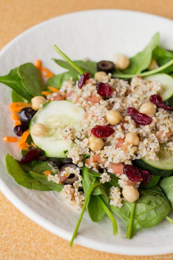 ArabellaBrbwxm's tweet photo. Nueva receta para perder grasa: ensalada de quinoa, pollo a la parrilla y espinacas, aderezo de limón. Fácil y delicioso! https://t.co/6x2Ij2P8ix
