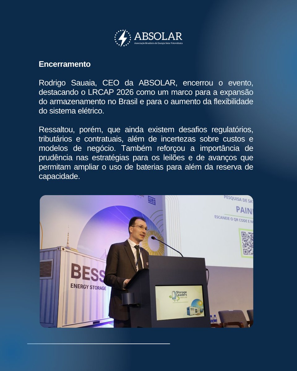 ABSOLAR_Brasil's tweet photo. Vamos de #TBT para relembrar o que aconteceu nos dois painéis e no encerramento do evento ABSOLAR Storage Leaders, realizado no dia 30 de setembro, em São Paulo/SP. 

As discussões sobre viabilidade econômica dos projetos de BESS e eficiência operacional dominaram o debate. Siga o fio e confira!

Seja associado da ABSOLAR! Trabalhe conosco pelo desenvolvimento da fonte solar fotovoltaica aliada ao armazenamento de energia elétrica. Acesse https://t.co/69zxflMKu0.