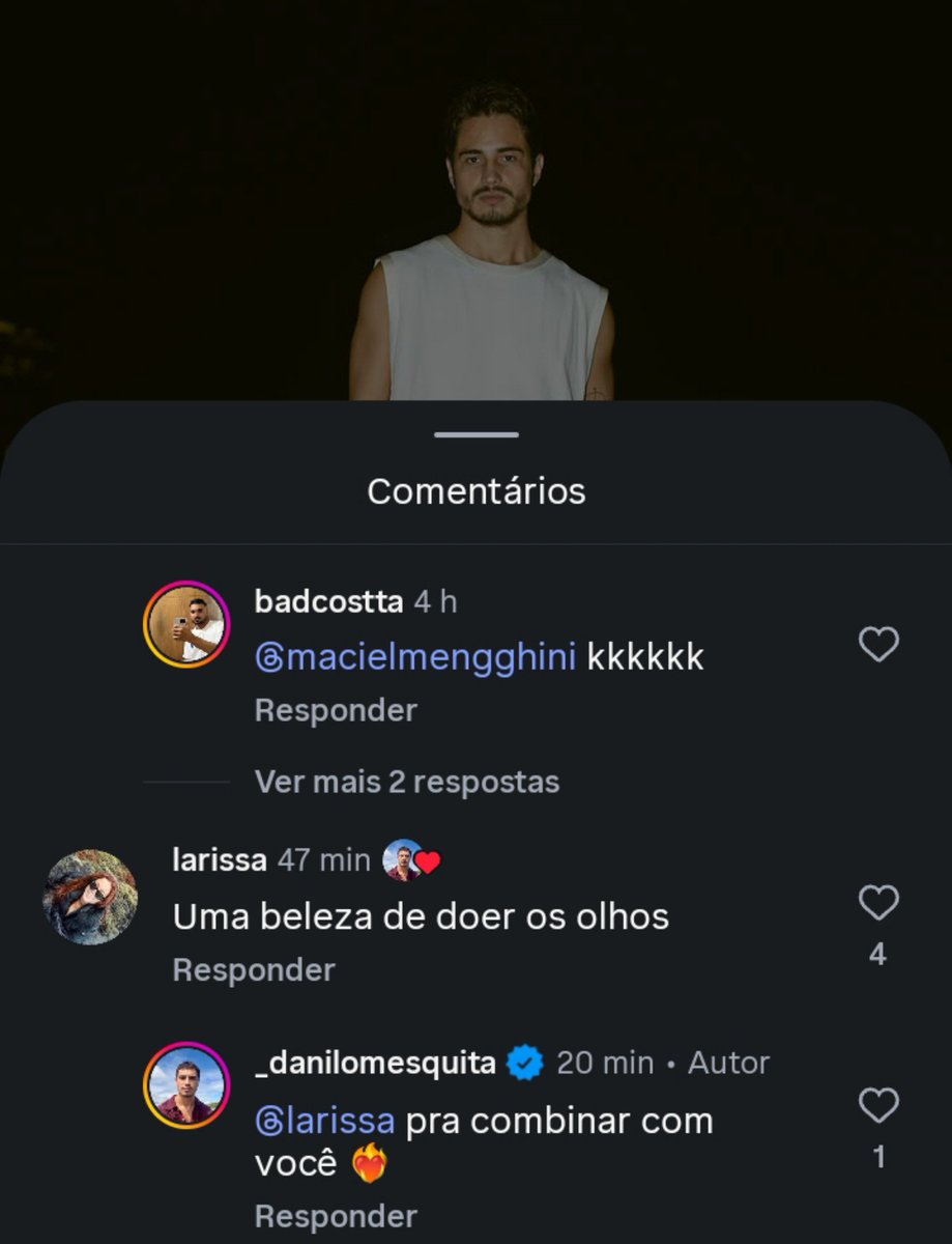 moniquinhadiva's tweet photo. Anitta comentando// Larissa comentando 😂😂😂

Fofos 😍 https://t.co/txK2Ji3GW2