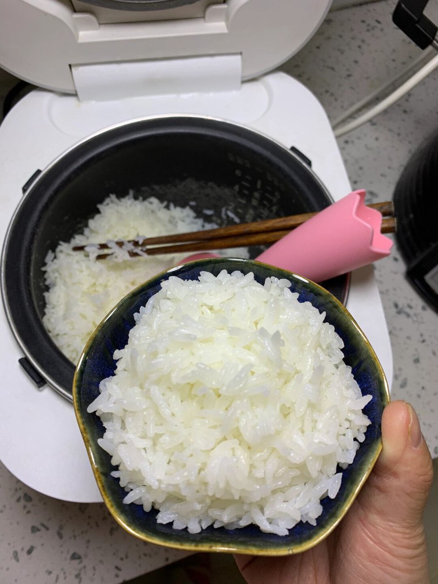 calvi_matt__6c0's tweet photo. I swear the glutinous rice view makes me so obsessed today! https://t.co/l9LYPotq9P