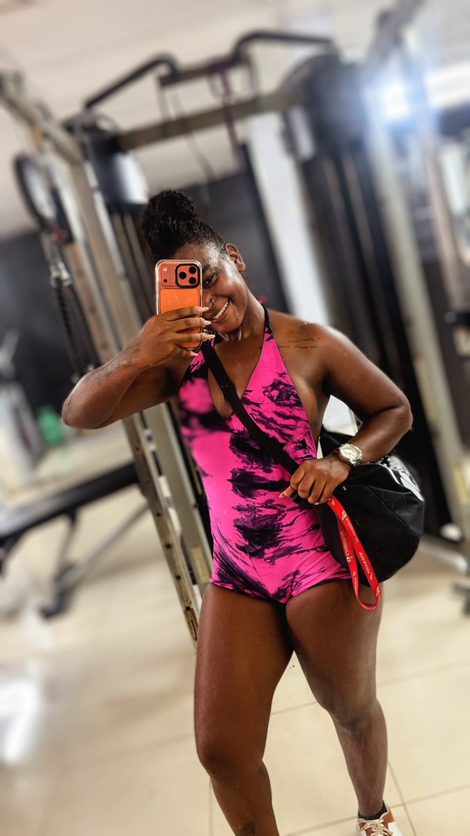 CristinyEvellen's tweet photo. Gostosa em construção 🩷🩷❤️‍🔥💘🫶🏾💪🏾💪🏾 https://t.co/Owj4XlILsw