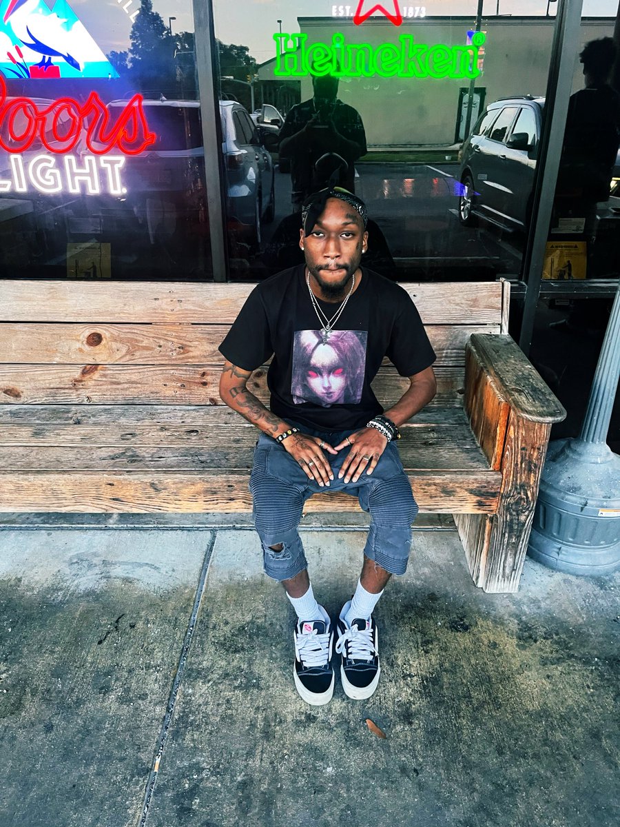 svhailei's tweet photo. 00VERLYⓂ️🧛🏾⛪️ #VICIOUS #MOLLYWRLD #YVL #fyp #viral https://t.co/uLfU6jZV8p