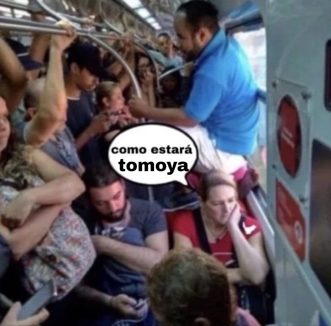pinkjellygrrr's tweet photo. yo desde q ví a moya frente a mío y tengo q usar el transporte publico en mi colonia 3ermundista de mi país 3ermundista https://t.co/TceOmCnNq4