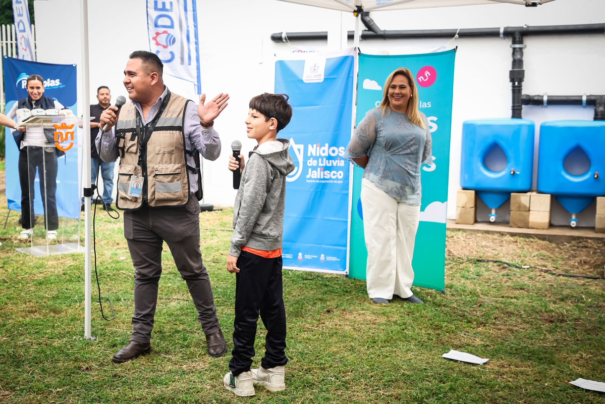 isauraamadorn's tweet photo. Juntas y juntos seguiremos impulsando acciones que generan beneficios para nuestra comunidad y para las futuras generaciones. 🙌🏻 https://t.co/jVIyBaBHyp