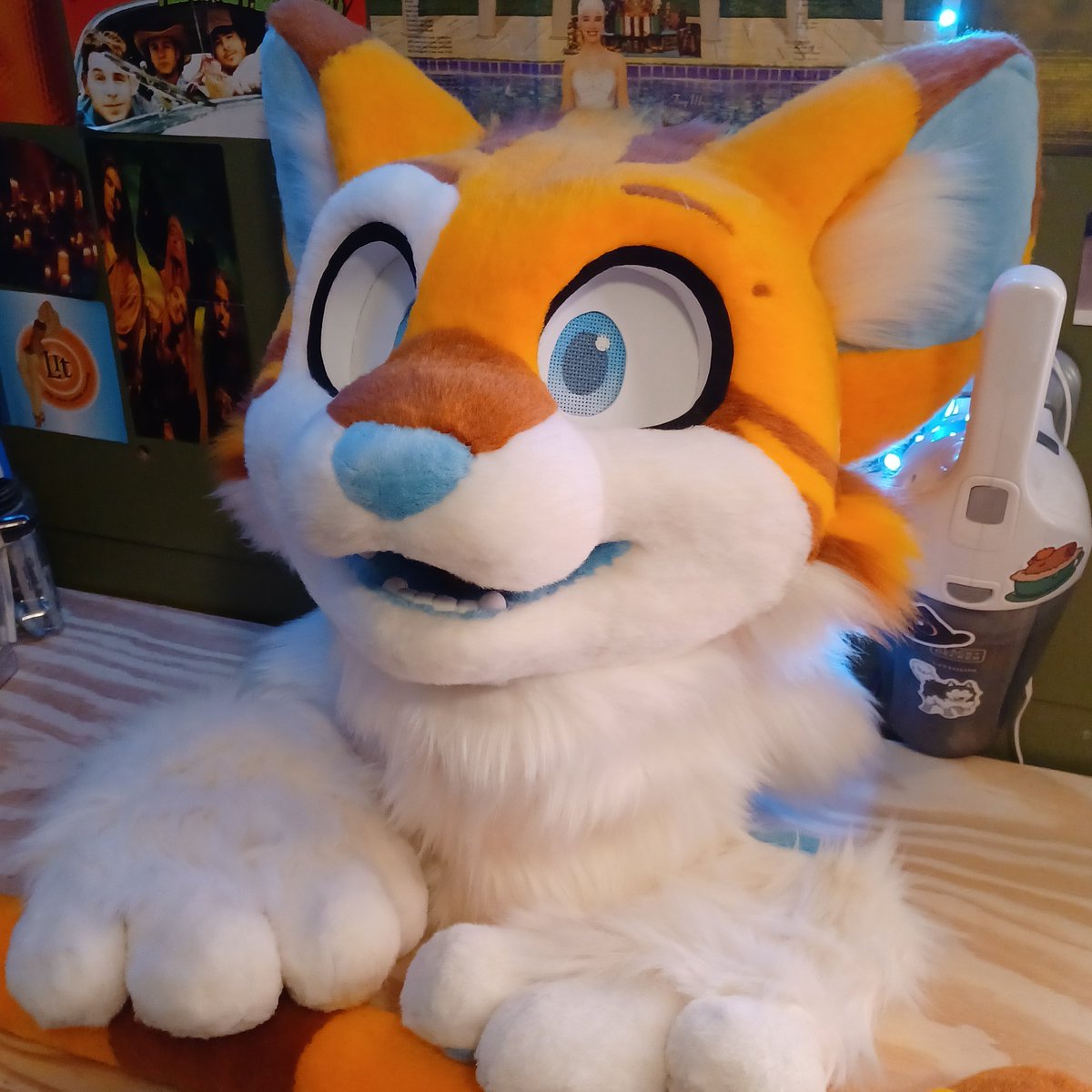 Fuzz_Sunday's tweet photo. I'll be finishing up my 2 summer queue suits within the next week or so and I'll be open for 2 more head comms once they're out!! If you're interested in a head only comm for 2k FLAT! (up to medium complexity) Please comment or dm! Examples vvv https://t.co/O356rJreTc
