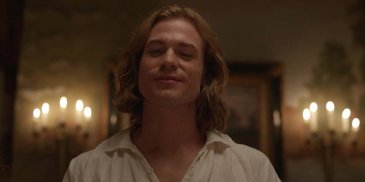 residentfangs tweet picture