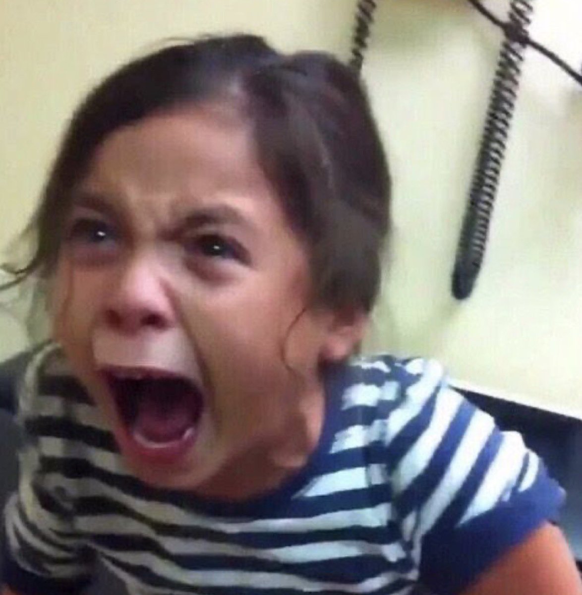 esnysofia's tweet photo. Claudia screaming at everyone like GETTTT ITTTTT 

#CelebrityTraitors #Traitors #TraitorsUK https://t.co/Jj4BwCs6GO