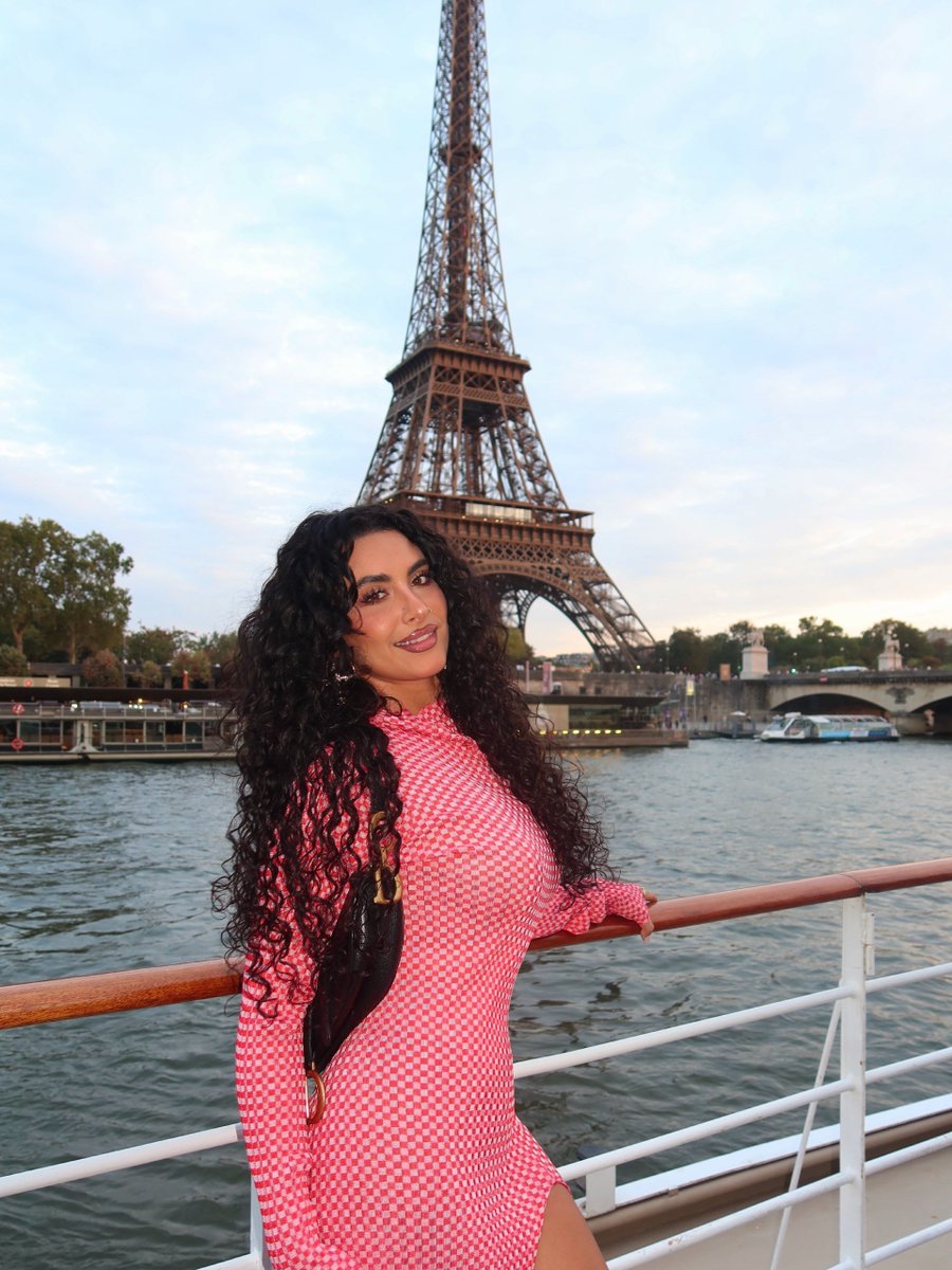 ItsMax30's tweet photo. رغدة ✨️💞

قناة التيلي : https://t.co/0NbHd8K4p2 https://t.co/nr2RveAkwI