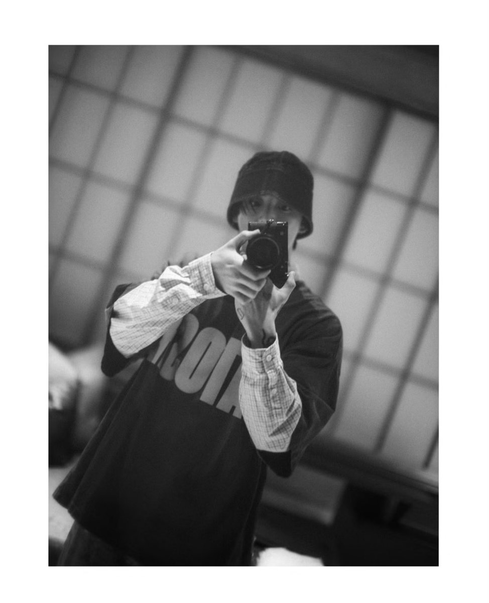 tksovers's tweet photo. Jungkook on Instagram 🤍 https://t.co/Oju5kQMAYg