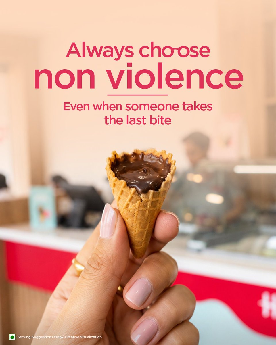 HavmorIceCreams's tweet photo. This Gandhi Jayanti, let's practise non-violence, no matter how much we hate sharing our favourite part 👀✨

#Havmor #Icecreams #GandhiJayanti #FYP #2ndOctober https://t.co/7C50R4U0Z0