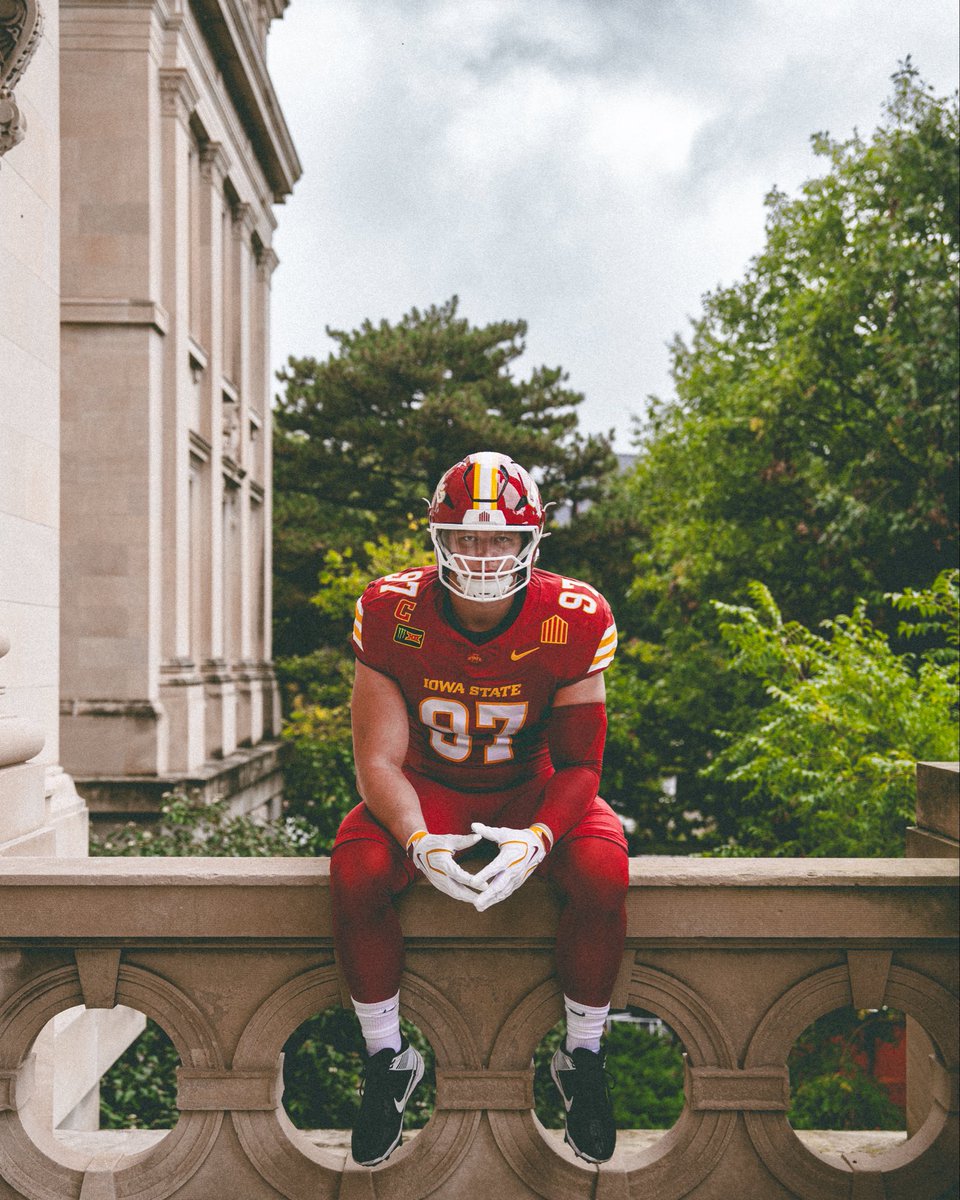 CycloneFB's tweet photo. WEAR CARDINAL 🔴‼️ https://t.co/TwiosMJp6c