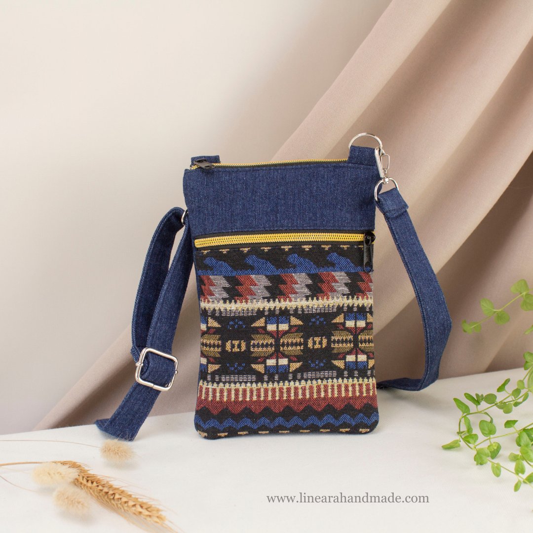 LinearaH's tweet photo. New photos of one of our denim + tapestry crossbody bags. Same handmade bag, completely fresh look.
#HandmadeBag #CrossbodyBag https://t.co/u5LcTMPHX6