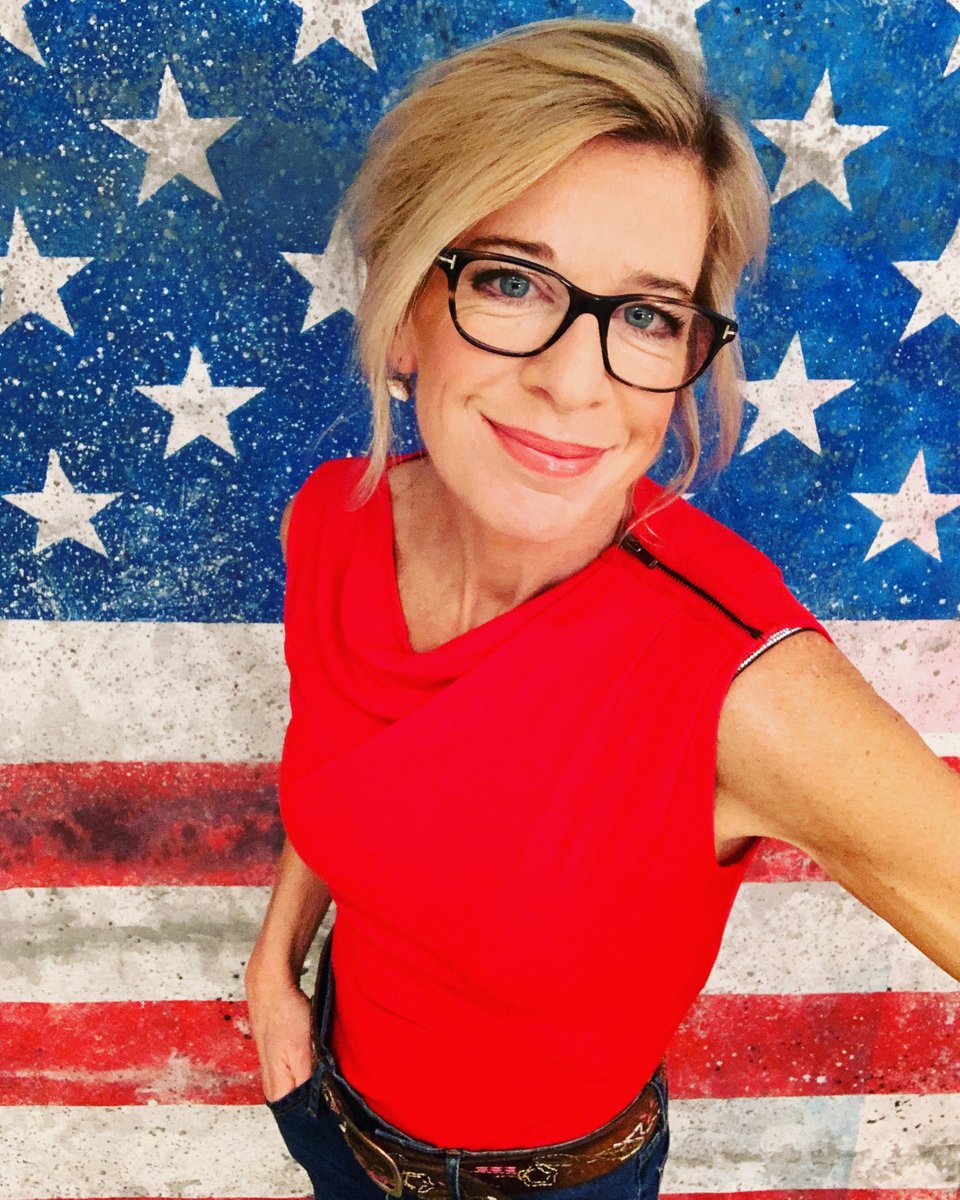 KTHopkins's tweet photo. Dear @joerogan  ....Katie Hopkins is in Texas 

I can't see any examples of you talking to woman with balls, but just mentioning...

KATIE HOPKINS - THE MOST BANNED WOMAN ON THE PLANET - IS IN TEXAS https://t.co/EUzwuTLenc