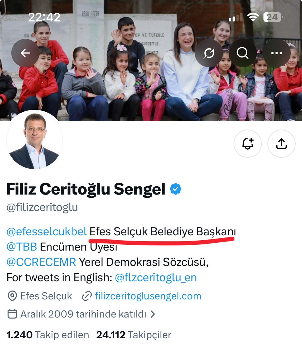 MustafaB49's tweet photo. İlçemiz, T.C. Selçuk Belediyesi diye geçer.

Türkiye’de Efes adında bir ilçe yok.
Efes antik şehri, ilçeye adını vermemiştir.

Israrla Selçuk’un önüne Efes’i koymak sonradan uydurulan kompleksli bir davranıştır.

İyi niyetli değildir, suç teşkil eder.
@TC_icisleri
@mustafaciftcitr
@filizceritoglu
