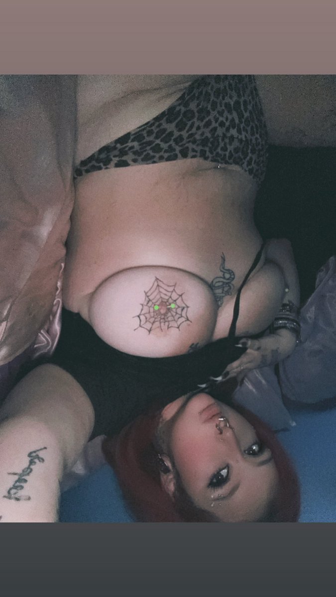 katiebug0811's tweet photo. Itβs that simple ππππ¦ππΌππΌ
Onlyfans: https://t.co/lPRkFaFmyu
Tele: https://t.co/5qrHpATOM6
#OnlyFans #MILF #GothGirl #Thicc #TattedMILF #BigTittieGoth #Lingerie #Anal #DP #Fantasy #SellingCon #LinkInBio #Unlocklt #Menu #CashApp #paypigwanted https://t.co/CpXXfrdjFe