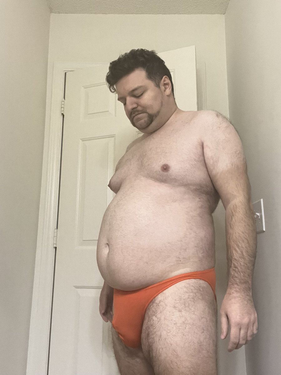Gaining4Jesus's tweet photo. #chub #chubbeargay #gainer #grommr https://t.co/38LjADJuCH