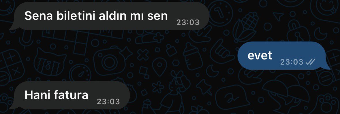 senayokdiyorum's tweet photo. yardım edin beni *ldürecekler🥀 https://t.co/jISiCVnq2a