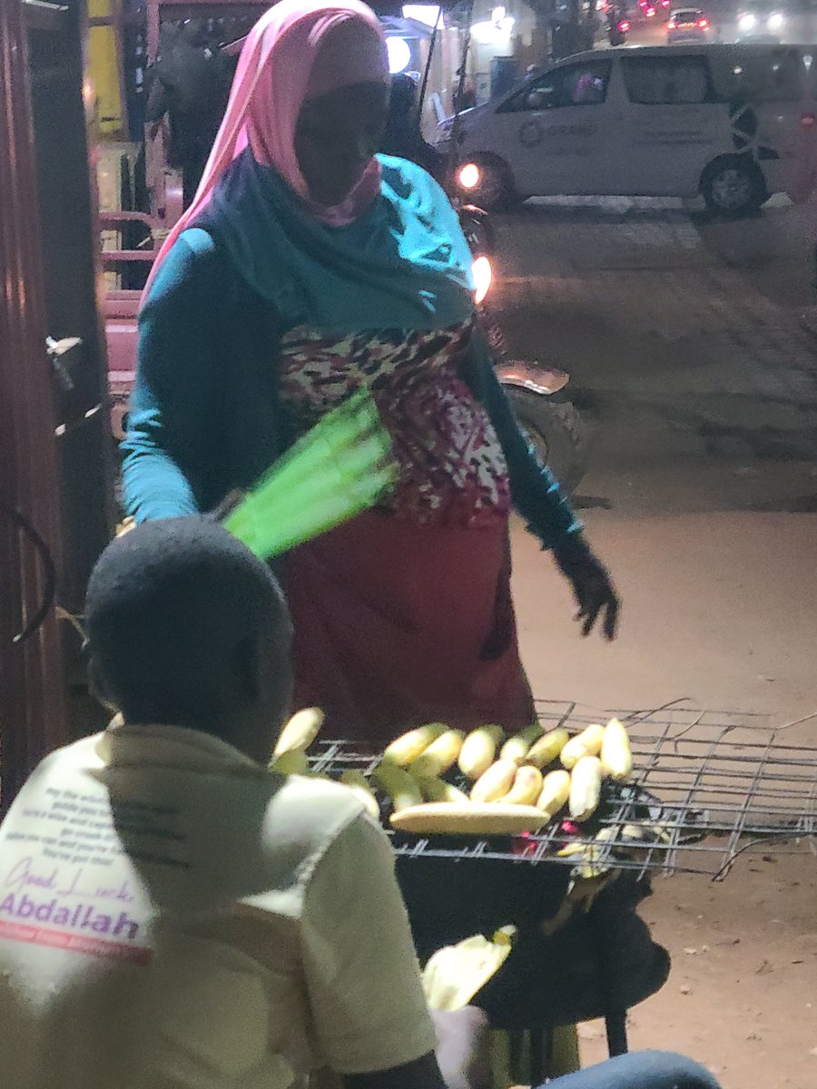 GabrielBuule's tweet photo. A few minutes ago I came across an expectant mother and her son working hard to sell plantain gonja at Usafi. People who readily spend money in bars and churches should look out for people in situations like this. https://t.co/atEIt3ocam