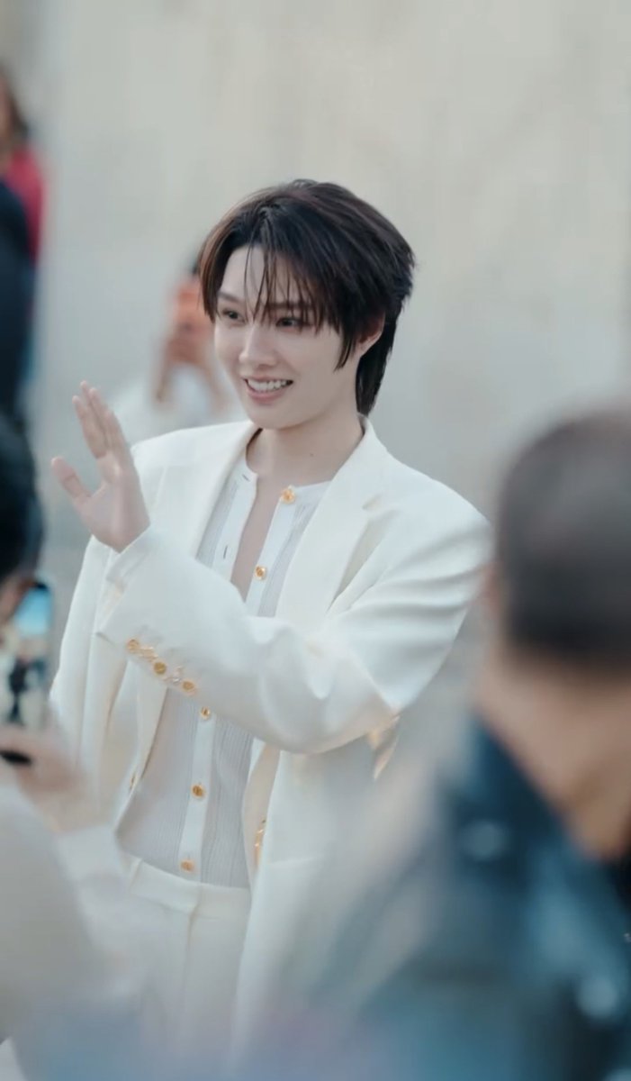 MYLOVELY_YELLOW's tweet photo. หนูจะต้องเป็นดาว หนูเป็นดาวจริง ๆ ด้วย

KENG NAMPING IN PARIS FW27
#SchiaparellixKENGNAMPING
#Schiaparelli
#KengHarit #nampingster https://t.co/svEZpC80ff