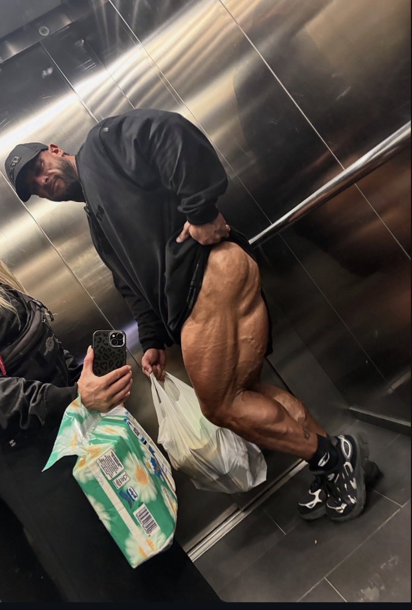 scottbbfan's tweet photo. The lift to heaven. Carlos Philbrick https://t.co/sCDhh0xG0Z