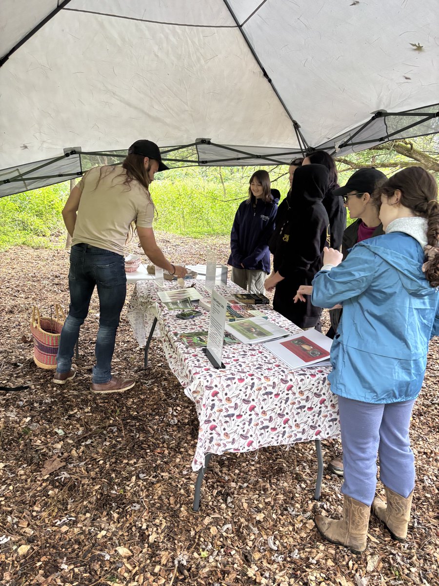 Seneca_Valley's tweet photo. Mushroom expert Josh Mowris recently joined Seneca Valley’s Outdoor Education Program for an exploratory mushroom walk on the secondary campus. The day included a professional development session for staff, followed by a family program for 76 students and their families. Despite the rain, students and staff ventured outside to discover and identify countless fungi, plants and tree species. It was an event filled with exploration, discovery and plenty of wonder about the incredible natural world right here on our campus!

#SV2627 #SVBeyondourWalls #STEMatSV