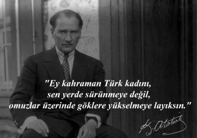 warwasesa's tweet photo. @oesikicisi @senmisinyoksaa @uborwetenga ya sen baya salaksın uzatıp agzını yuzunu siktigim icin hata bende https://t.co/ubuTYInqm0