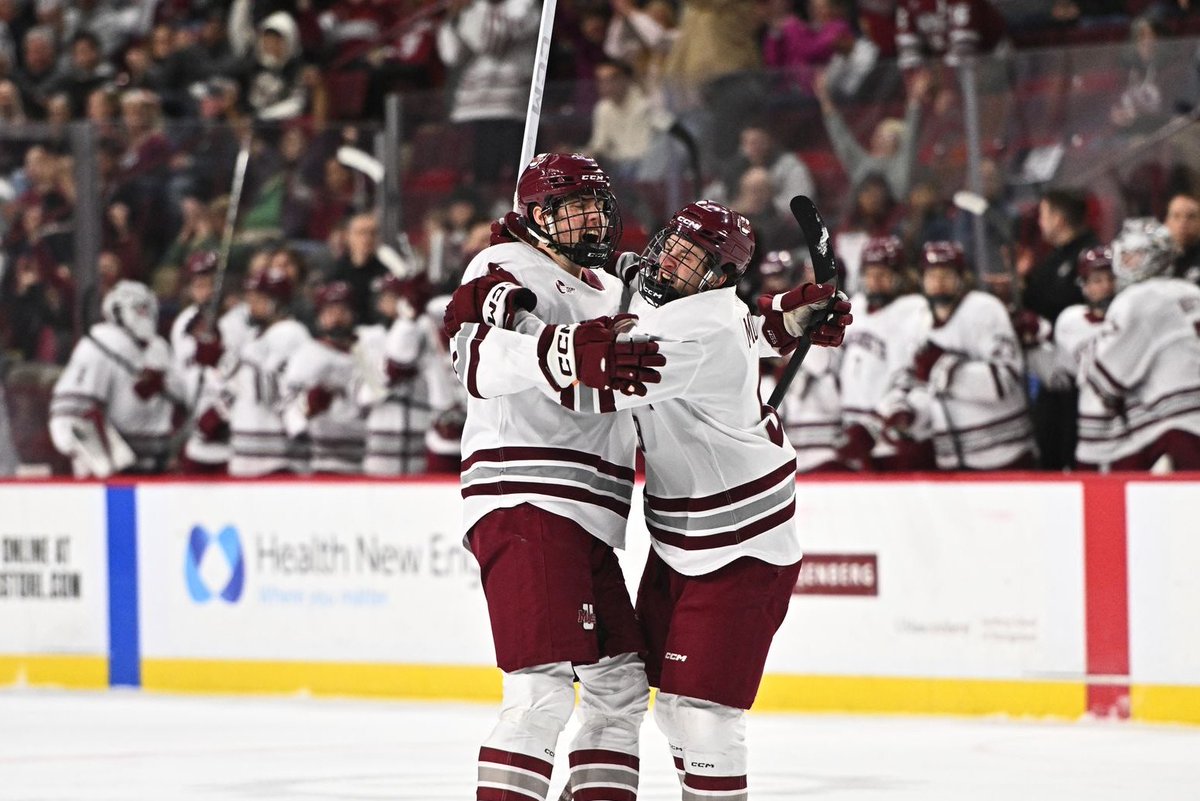 UMassHockey's tweet photo. A new season is nearly here!

🆚 Colorado College
📍 Colorado Springs, Colo.
🗓️ 10/2 &amp; 10/3
⏰ 9 PM &amp; 8 PM ET
🖥️ https://t.co/mMHaH6N6jZ
📈  https://t.co/zeJjH78PXI
📻 https://t.co/SyvrpU7NfI
🎟️ https://t.co/SAVjLYODdi

🔗: https://t.co/kxlVQtYG8P

#NewMass X #Flagship🚩 https://t.co/Wpm3dXXrKH