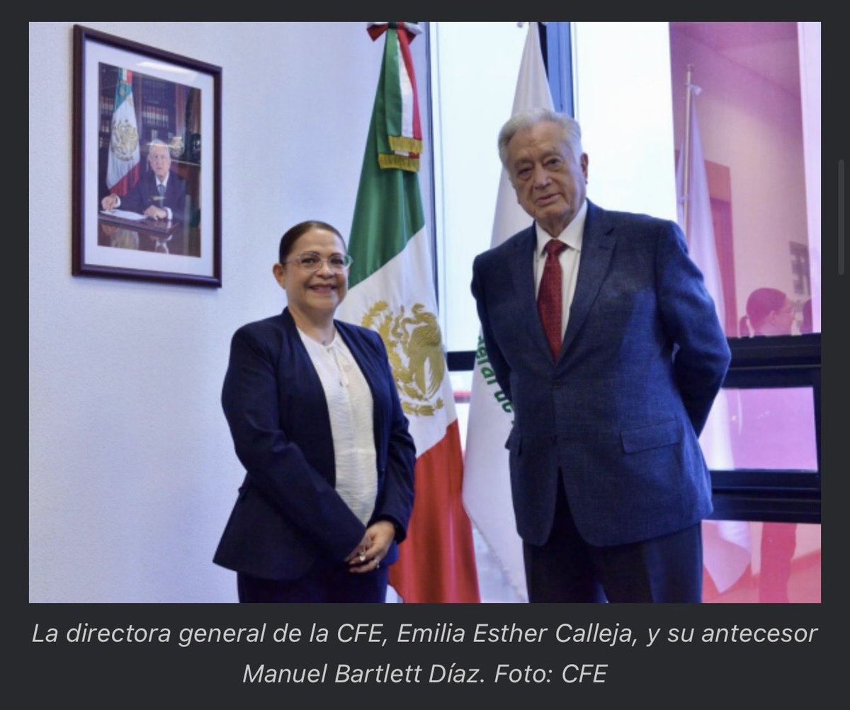 MarioMal's tweet photo. 🚨 Una red de “plazas pirata”, sueldos inflados, presunto nepotismo y promociones irregulares opera al interior de la @CFEmx, en momentos en que la empresa atraviesa una reestructuración que está reacomodando los grupos de poder. Expedientes, denuncias internas y testimonios obtenidos por EL CEO documentan irregularidades que alcanzan tanto a funcionarios de la actual administración como a personajes vinculados con el exdirector @ManuelBartlett 

Uno de los casos más llamativos es el de Tatiana Madrid Sánchez, actual encargada de Asuntos Legales. En 2022 percibía poco más de 42 mil pesos mensuales y para 2024 su salario había aumentado a 228 mil pesos. Trabajadores señalan que decenas de empleados han llegado o sido promovidos durante la gestión de Emilia Calleja. (EL CEO⁠)

La reestructuración abrió además la puerta al regreso de antiguos aliados de Bartlett. Guillermo Nevárez Elizondo, exdirector de CFE Distribución y señalado previamente por presunto nepotismo, fue nombrado director de Redes Eléctricas. José Martín Mendoza Hernández asumirá Política Comercial. Los movimientos detonaron una disputa interna por posiciones y atribuciones dentro de la empresa.

EL CEO tuvo acceso a tres expedientes con evidencias sobre presuntas contrataciones irregulares, usurpación de puestos y remuneraciones que no estarían justificadas. Una de las denuncias advierte incluso que funcionarios señalados tienen acceso al sistema SAP de recursos humanos y nómina, así como a expedientes físicos del personal, y alerta sobre el riesgo de alteración u ocultamiento de evidencia. (EL CEO⁠)

¿Quiénes integran estas redes? ¿Cómo se otorgaron las plazas y aumentos salariales? ¿Qué denuncias siguen sin avanzar y cómo está modificando la reestructura el equilibrio de poder entre @EmiliaCallejaA, los funcionarios vinculados a Bartlett y el grupo relacionado con @LuzElena_GE?

No se pierdan esta investigación de @SerchRincon en @elceo__ 👇 https://t.co/go1cAjSOb1