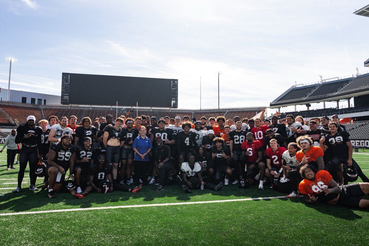 BeaverFootball's tweet photo. ELITE at what she does! Miss Maria, you are Dam Rare 💪 
—
#TheDamStandard https://t.co/97ixW0eQu8