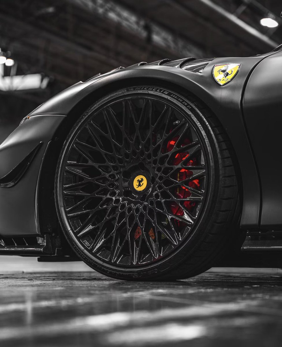 LuxuryCars365 tweet picture