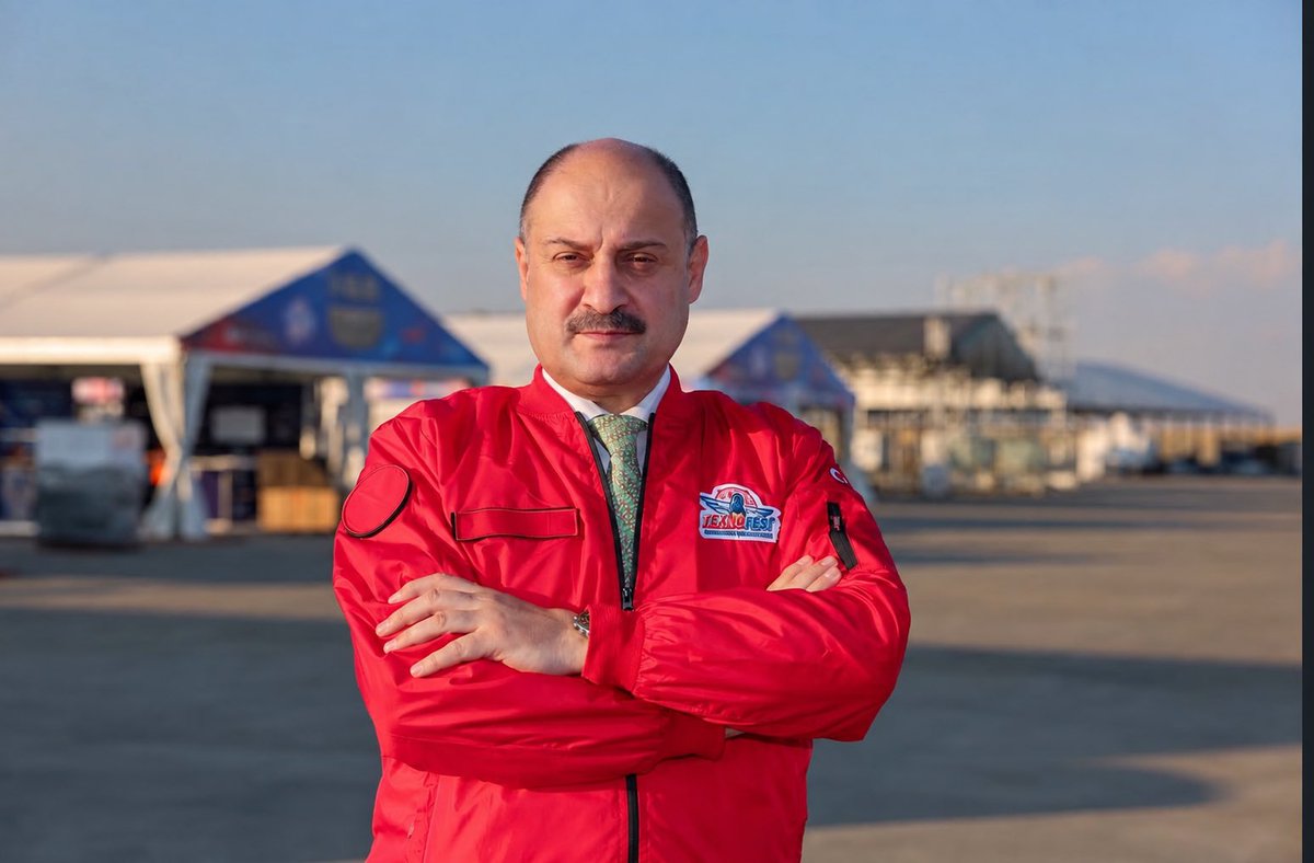 Alipalice1's tweet photo. Yılların ihmali, iki buçuk yılda hizmete ve değişime dönüştü.

Şanlıurfa’nın tarihini, kültürünü ve eşsiz potansiyelini dünyaya tanıtan; şehrimizi hak ettiği yere taşımak için gece gündüz çalışan Sayın Mehmet Kasım GÜLPINAR’a teşekkür ediyoruz.

“Şanlıurfa artık kabuğunu kırıyor, dünyaya açılıyor!”

Hizmet varsa değişim var, değişim varsa Şanlıurfa var! Mehmet Kasım GÜLPINAR Varsa herşey var. #MehmetKasımGÜLPINAR
