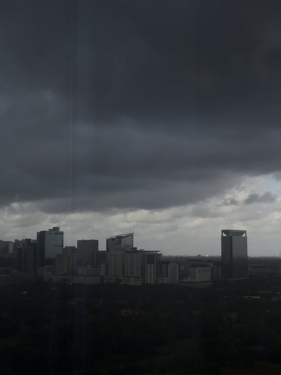 t1fazz's tweet photo. yall see this texas sky…. #finally https://t.co/6ES6jzdem8