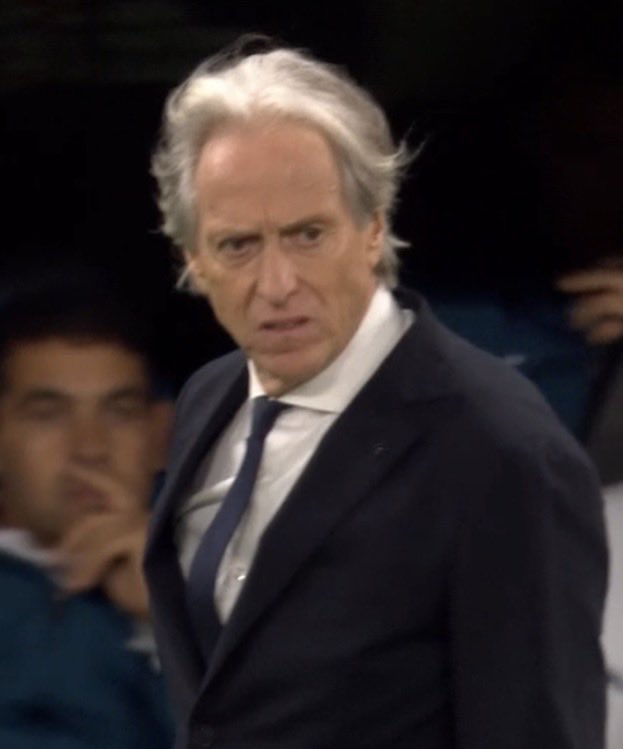yassronaldo's tweet photo. LA CARA DE JORGE JESÚS VIENDO EL SIUUU DE HOJLUND A PORTUGAL

A MAMAR FUERTE 😭😭😭 https://t.co/E4WSD8hGlT