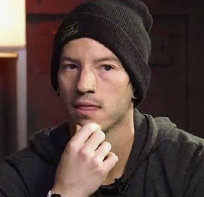 spookynova's tweet photo. coming to you this spooktober…

🌙  the haunting of apartment 21b 🌙 

Josh and Tyler finally get an apartment where they can be roommates but they might not be alone. https://t.co/ka2xweaabQ
