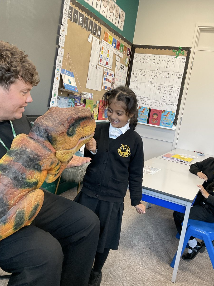 MarshfieldPS's tweet photo. 🦖 What an AMAZING Marshfield Fun Day! 🎉
The children had a roarsome time enjoying a very special dinosaur visit! 🦕 They had so much fun, made wonderful memories and thoroughly enjoyed their day. #MarshfieldFunDay https://t.co/eBmNhPxXzx