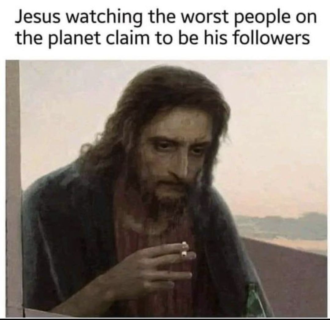 GavinHBKelly's tweet photo. Especially those with a ✝️ in their bio 👍🏼🙄😆 https://t.co/i0RleZpBLo