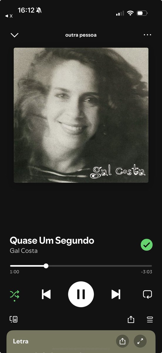 mcumento's tweet photo. quero saber quem foi o DEMONIO que fez a gal costa escrever essa https://t.co/qci3AHn55V