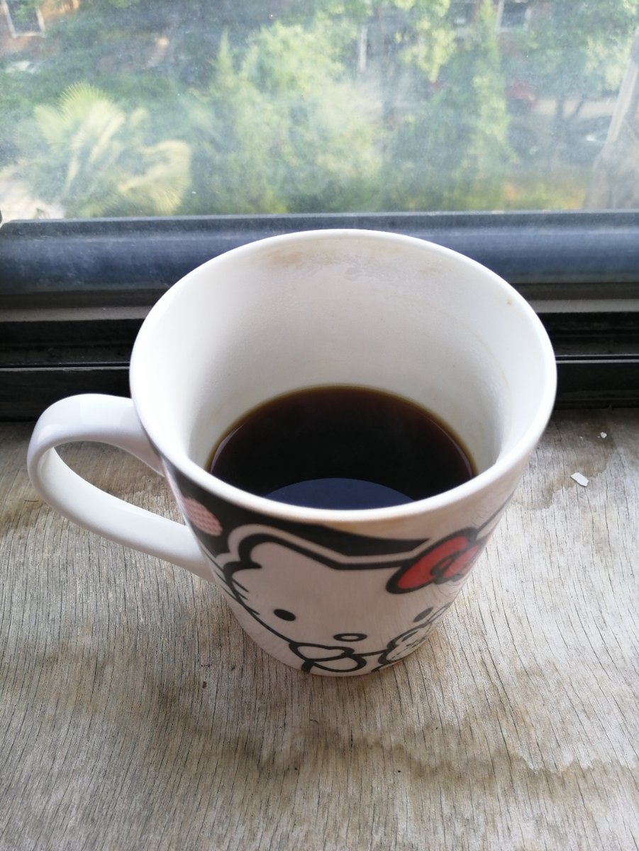 AllisonBontap's tweet photo. Momento de descanso! Un café y la vista de la oficina = recarga para seguir trabajando. https://t.co/9iMYrsMXNZ