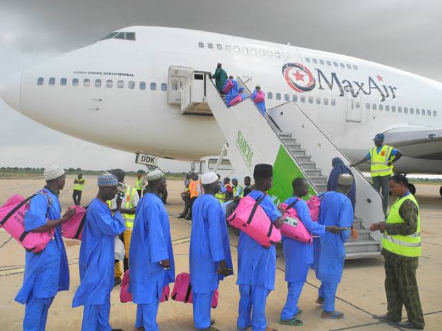 NigeriaStories's tweet photo. JUST IN: Nigeria’s 2027 Hajj allocation has increased from 50,000 to 60,000 pilgrims after Saudi Arabia approved an additional 10,000 slots for the country. https://t.co/LKhvayDqK1
