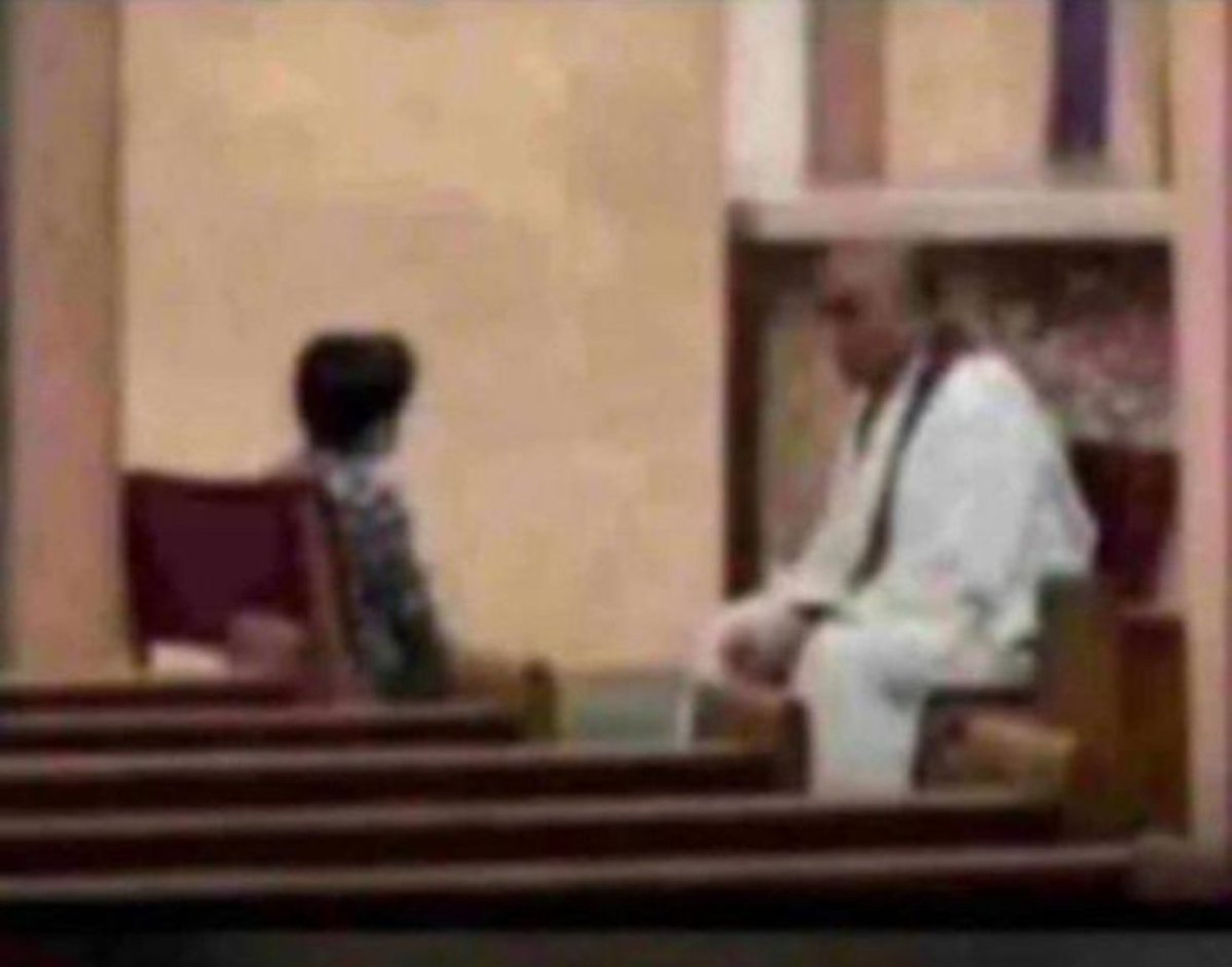 Destinyboysss's tweet photo. Omo pastor onwan see God, this one pass middle man matter 😮‍💨 https://t.co/VdZCNEtZVA