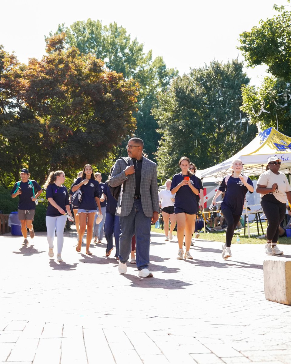 WakeDiv's tweet photo. Kicked off the day on a high note!

Gifted @WakeForest President @PrezPRod some awesome Wake Div swag this morning, then hit the ground running to support a great cause by participating in the Hit the Bricks event for cancer research!

Together we can make a difference! https://t.co/t2zOH5TpQx