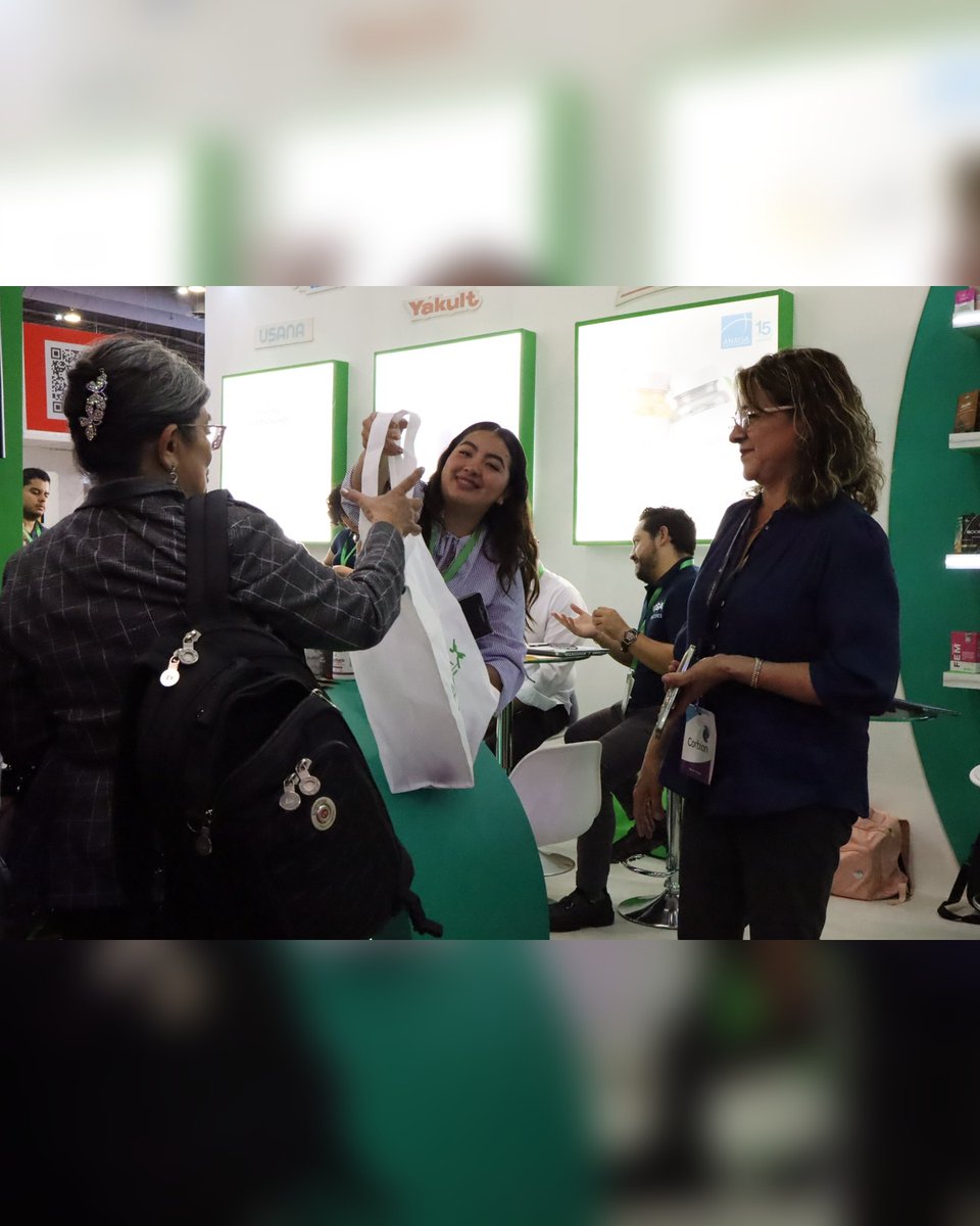 ANAISA_Mx's tweet photo. La industria se transforma cuando genera espacios para conversar, compartir conocimiento y construir nuevas perspectivas.
@ElFoodTech SUMMIT & EXPO 2026, un espacio para la industria
📍 Encuéntranos en el Stand 2836.
#ANAISA #TheFoodTech #SuplementosAlimenticios #Industria https://t.co/2xr8DRQx2g