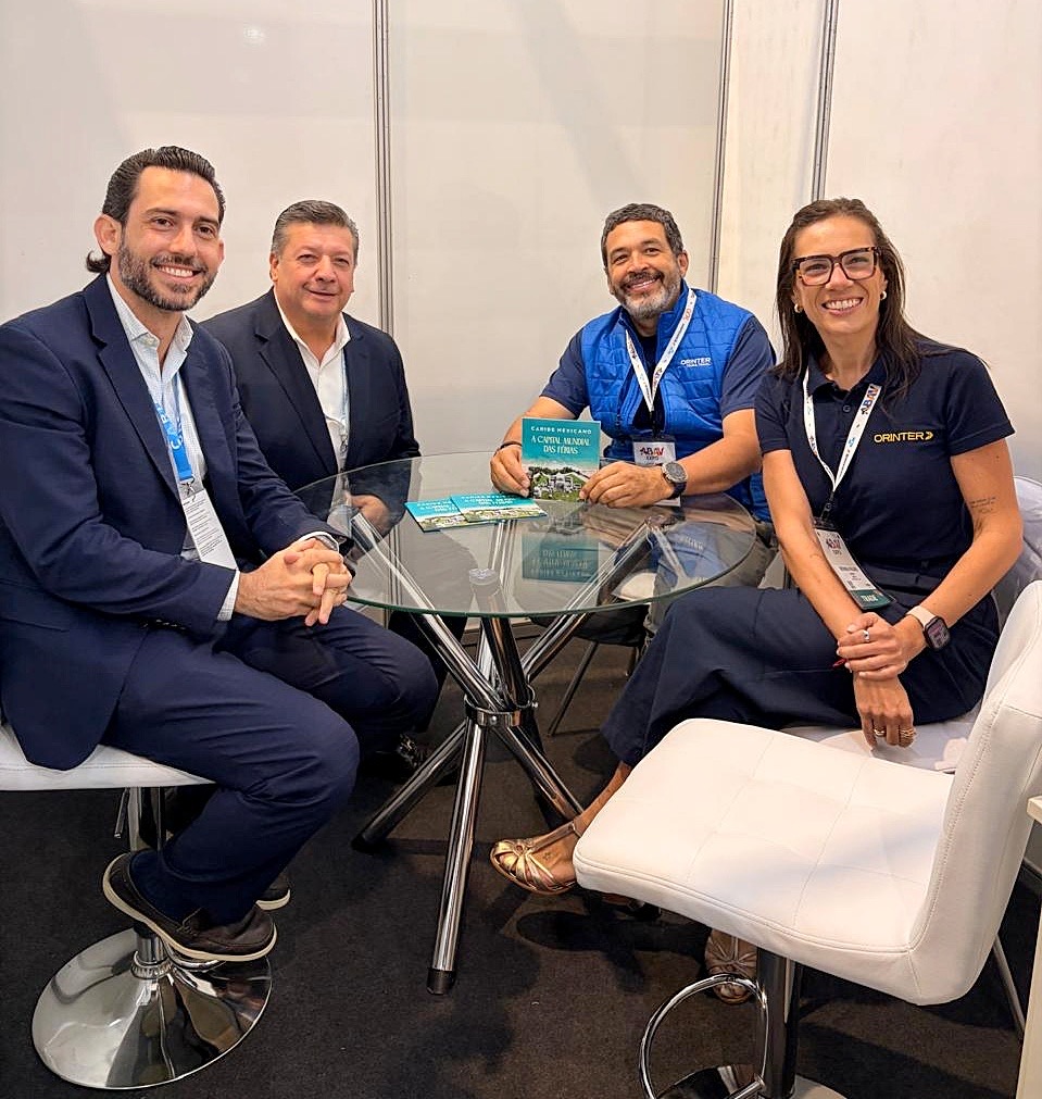bernardocuetomx's tweet photo. Nos reunimos con el director comercial y el equipo de Orinter para dar continuidad a la campaña de este año y explorar nuevas acciones de promoción del Caribe Mexicano en Brasil.

La respuesta del mercado sigue siendo positiva: nos compartieron un crecimiento de 40% respecto al año pasado entre los principales touroperadores. Un dato que confirma el interés que existe por nuestros destinos y las oportunidades para seguir creciendo en este mercado.