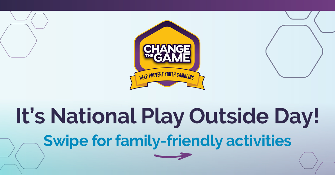 PBYP_OH's tweet photo. If you haven’t heard already, today is #NationalPlayOutsideDay and we’re inviting families to join in on the fun! October weekends are full of outdoor activities like fall festivals, pumpkin patches, apple picking, farmers markets, hiking trails, and much more that are great for kids. Find more ideas by checking out the blog: https://t.co/1xAtLzDAdB
#PlayOutsideDay #ChangeTheGameOhio