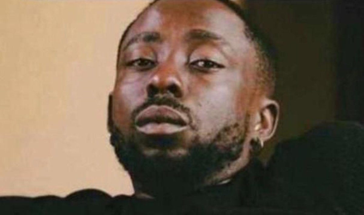 Destinyboysss's tweet photo. You no get money you dey find boyfriend 

You wan suffer the boy https://t.co/gM79BfKMpN