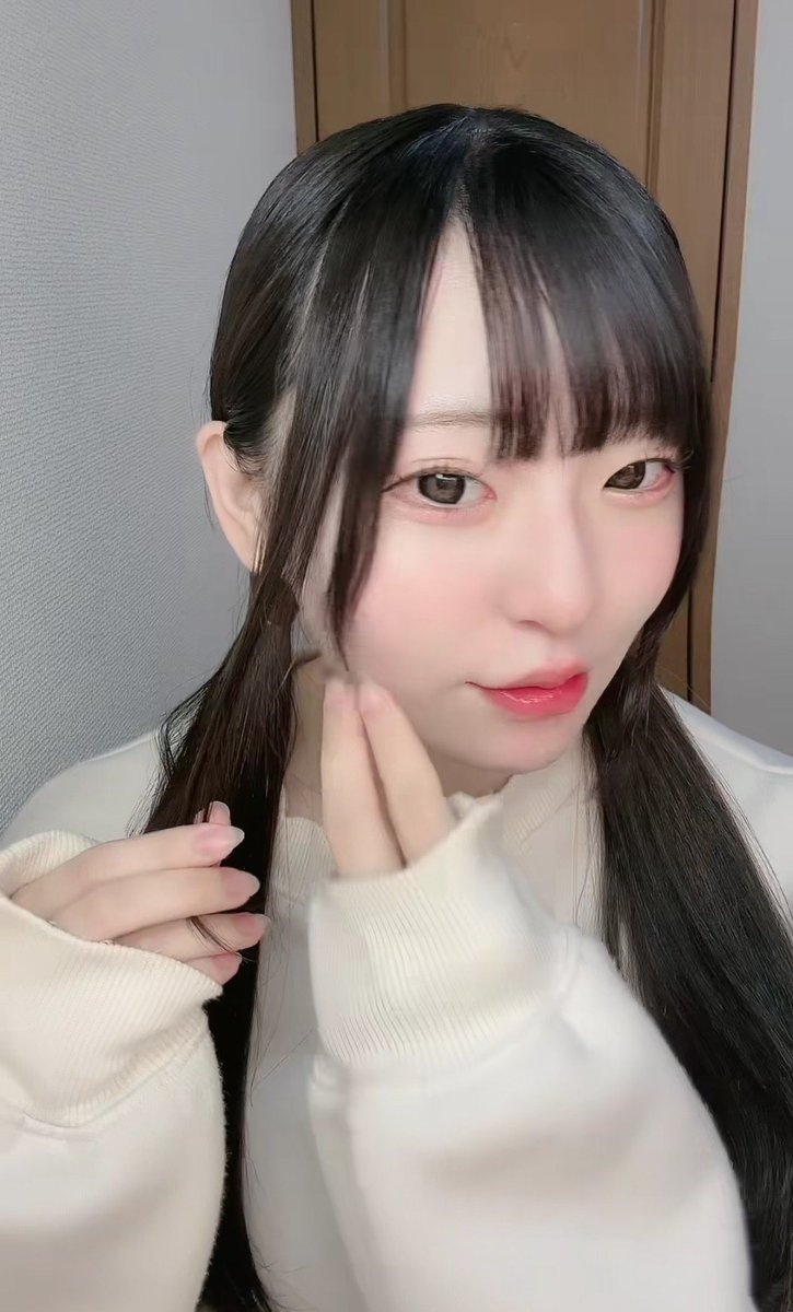 suipote3933's tweet photo. おはすいぽて(´ω｀ )zzZ
うちの会社、有給の区切りが11月か12月そこららしく、そろそろ有給を使い始めていかないと総務の方々からお叱りの連絡がきそうで悩みどころですね🙄🙄🙄

#すいーとふりる
#星月すい https://t.co/UMwdztb52Q