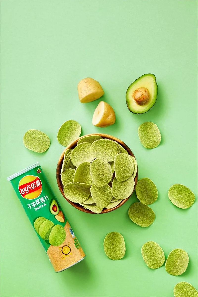 JulietWilfhy's tweet photo. Esta noche hice unos tacos de aguacate con chip caseros: crujientes, cremosos y listos en 10 minutos. Simplemente deliciosos! https://t.co/qGXVAaVmFr