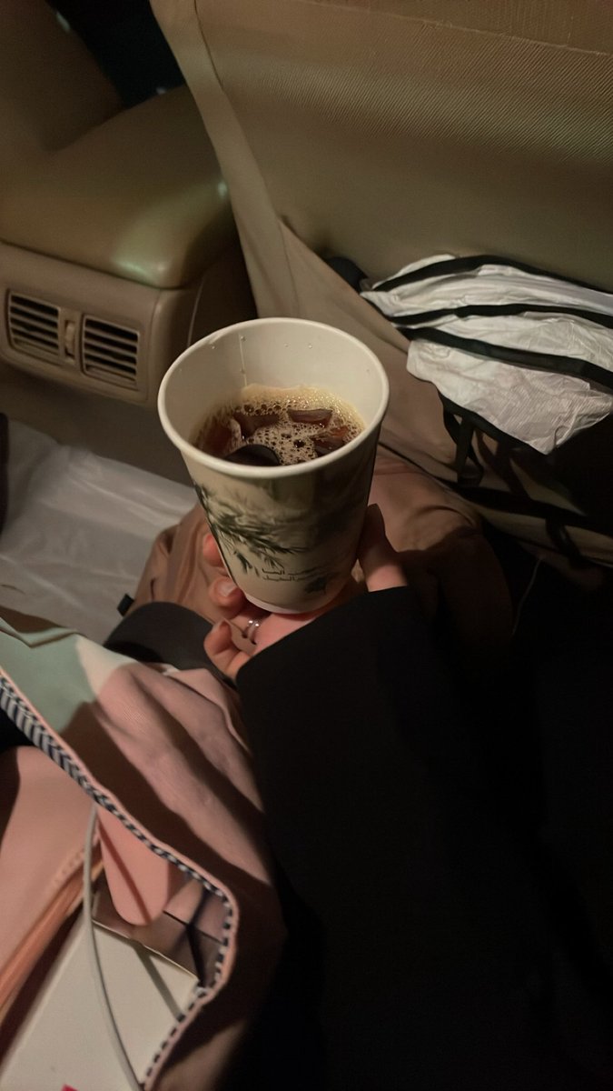 _3oiiie's tweet photo. قهوة رجوعي بالسلامة بعد الميجر 🤚🏻 https://t.co/fiq9U27lp6